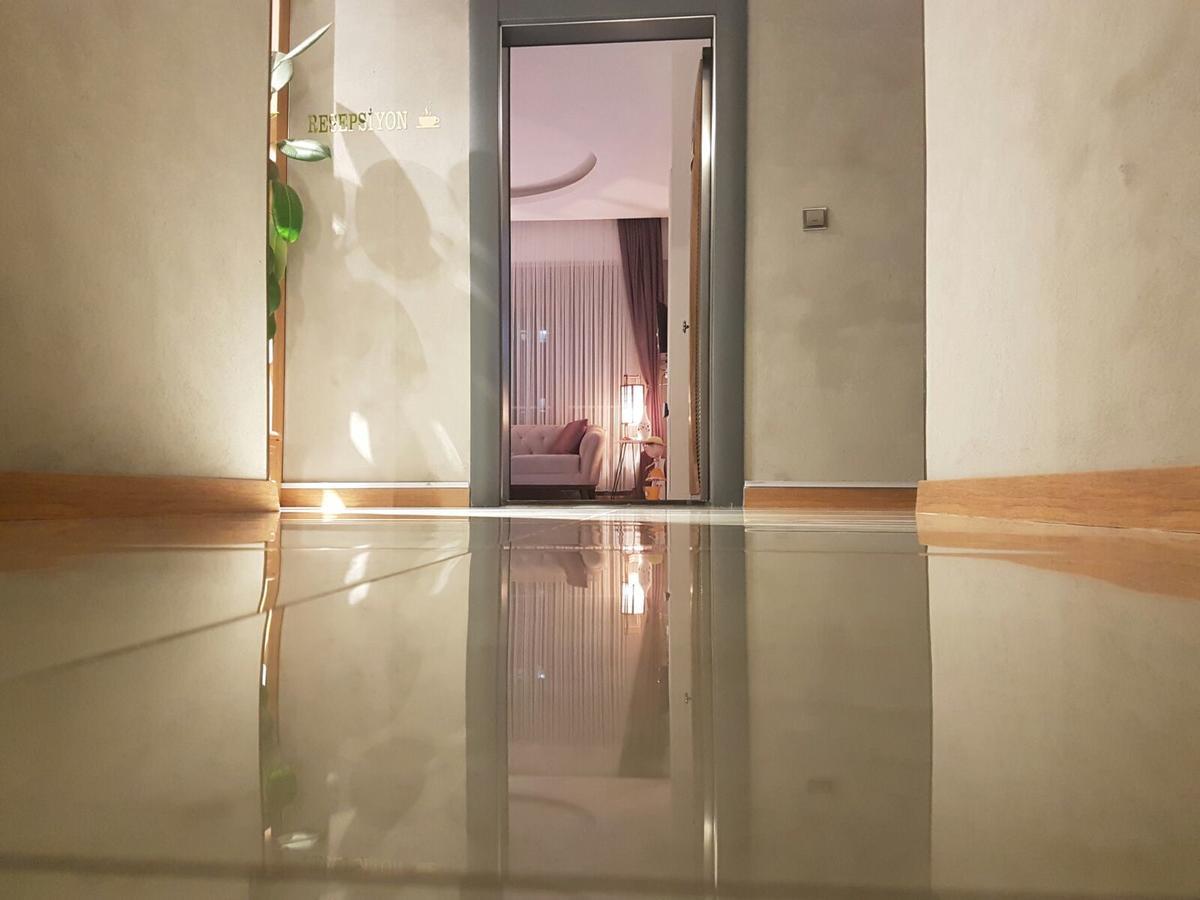 Doctor House Hotel Talas エクステリア 写真