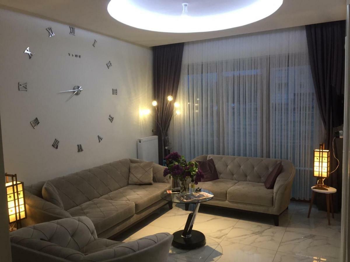 Doctor House Hotel Talas エクステリア 写真
